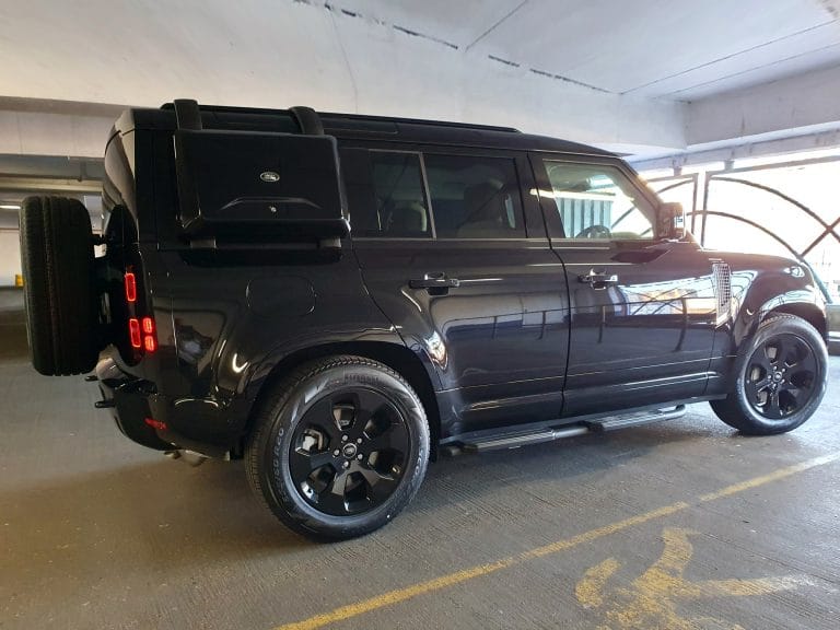 Defender 110 X-Dynamic HSE (5)