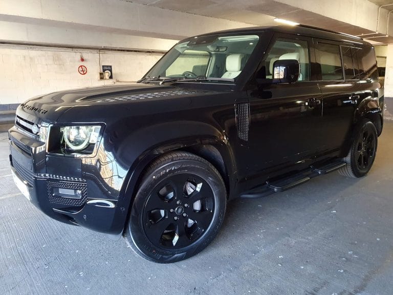 Defender 110 X-Dynamic HSE (7)
